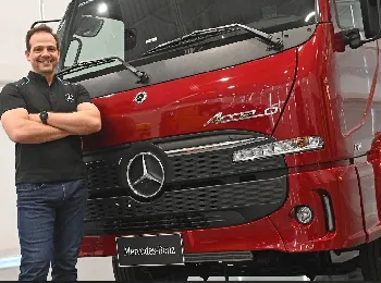 Iberfrut é o primeiro cliente a adquirir o novo caminhão Accelo Mercedes-Benz, que já opera no transporte de hortifrutigranjeiros