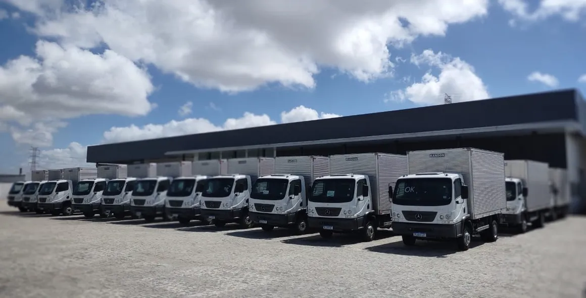 Armazém Paraíba adquire 72 veículos Mercedes-Benz para renovação de frota