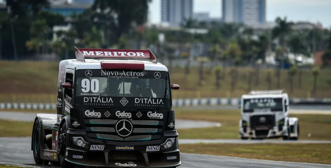 Caminhão mais seguro do Brasil, Novo Actros é o Safety Truck em Interlagos