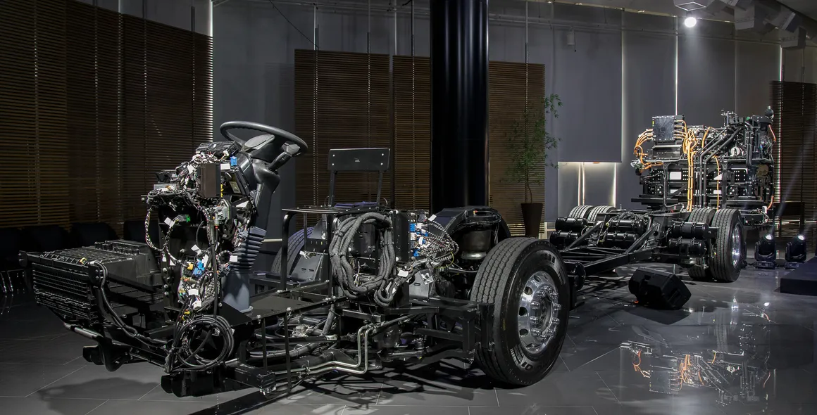 Mercedes-Benz ingressa na era da eletromobilidade com o primeiro ônibus elétrico da marca no Brasil