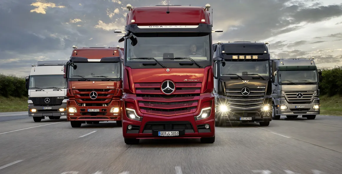 25 anos do Mercedes-Benz Actros