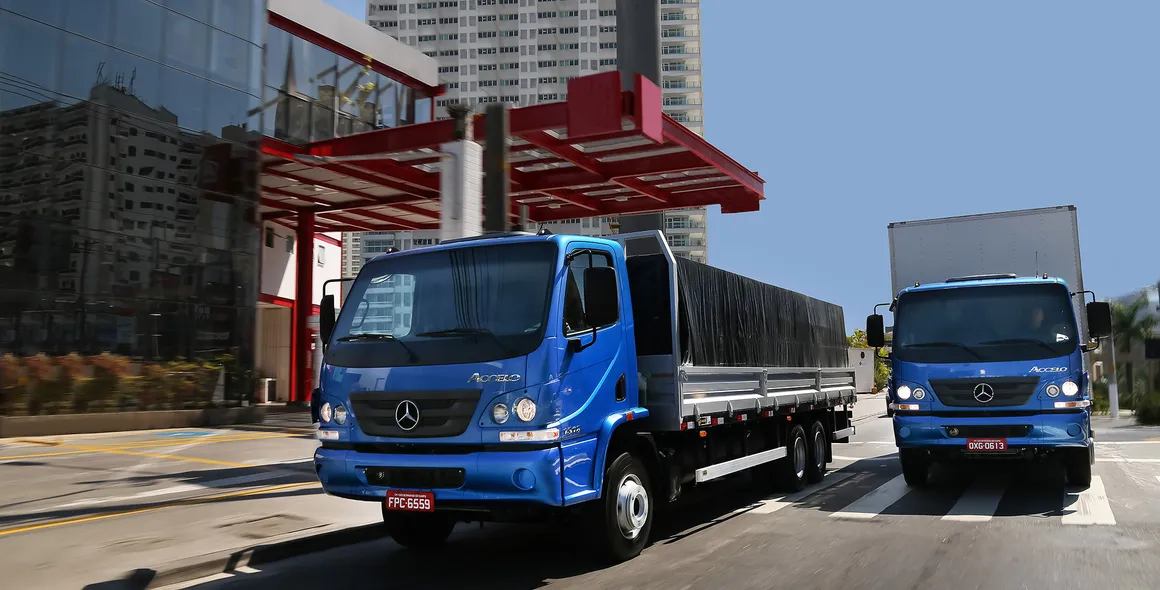 Mercedes-Benz supera o marco histórico de 80.000 caminhões Accelo vendidos no Brasil