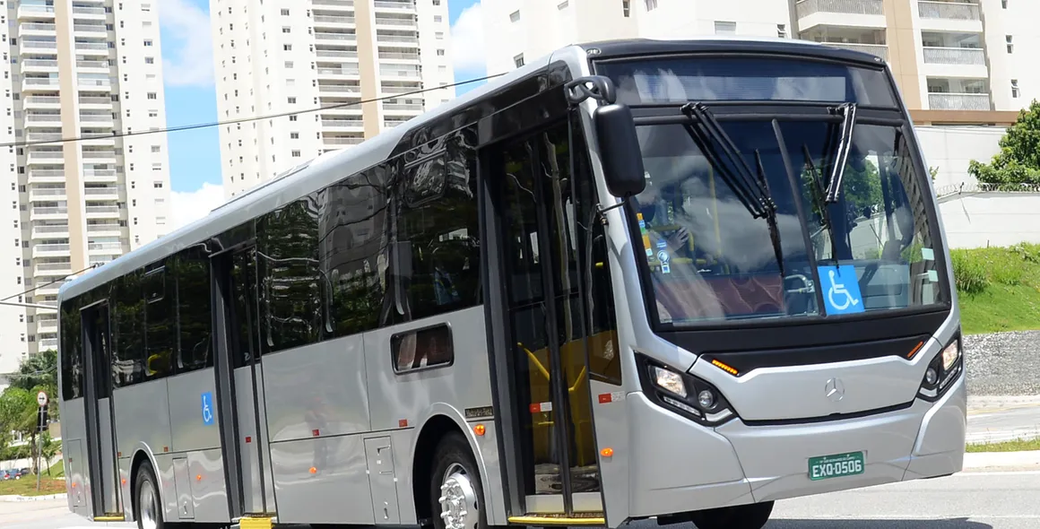 Empresas de Manaus testam e adquirem 15 ônibus O 500 Super Padron da Mercedes-Benz
