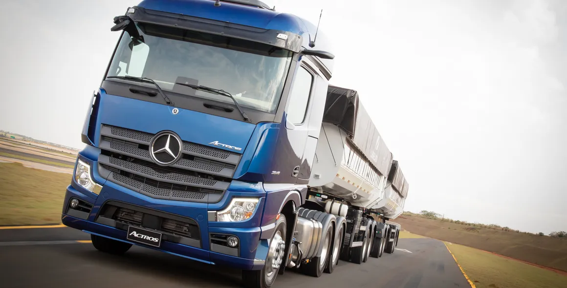 Mercedes-Benz inicia em Araquari uma nova etapa de test-drive do Novo Actros na rota da safra