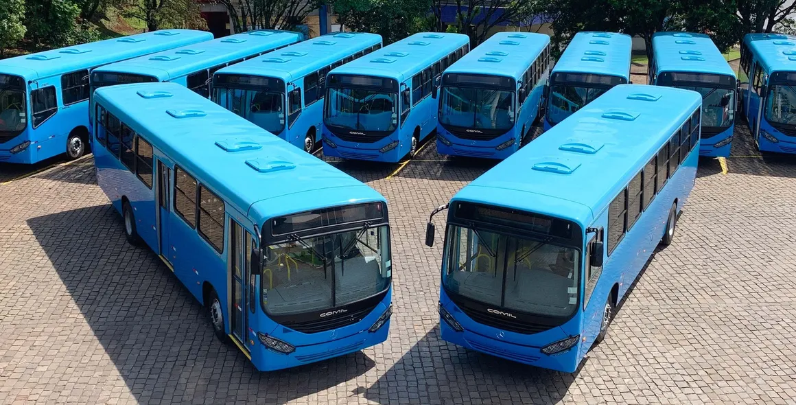 Mercedes-Benz e Comil exportam ônibus para Gâmbia pela primeira vez