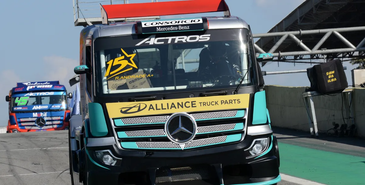 Força e competitividade do Mercedes-Benz Actros são atrações na Copa Truck em Goiânia