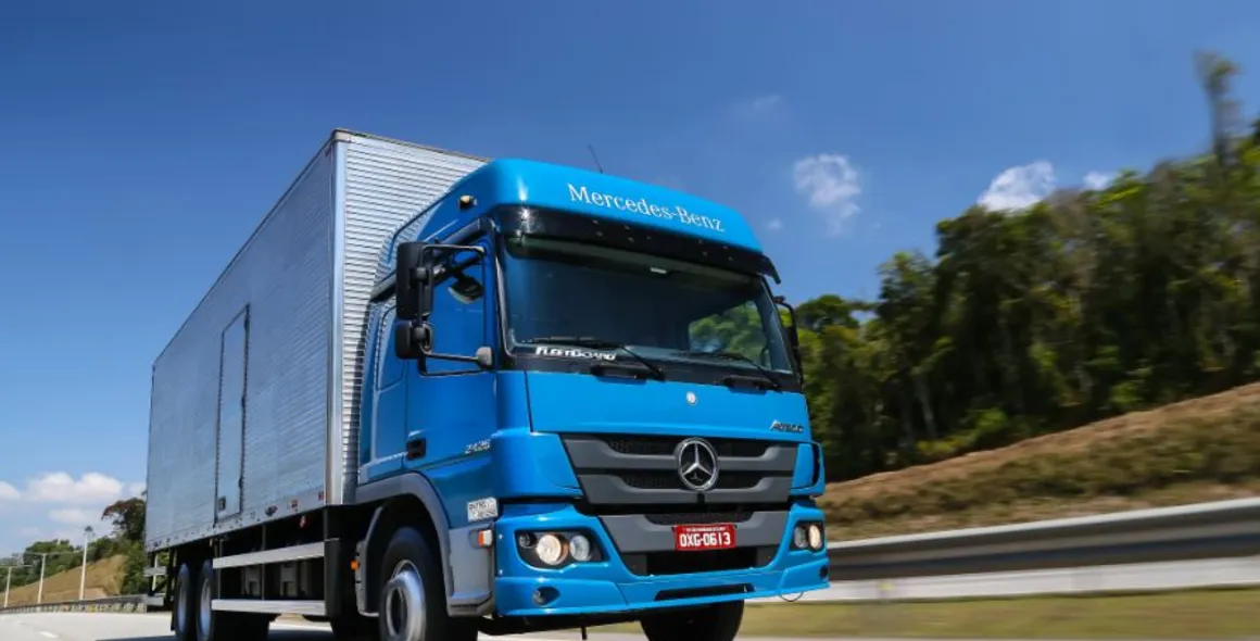 Mercedes-Benz Atego 2426 é o caminhão com maior valor de revenda do Brasil entre todos os modelos do mercado
