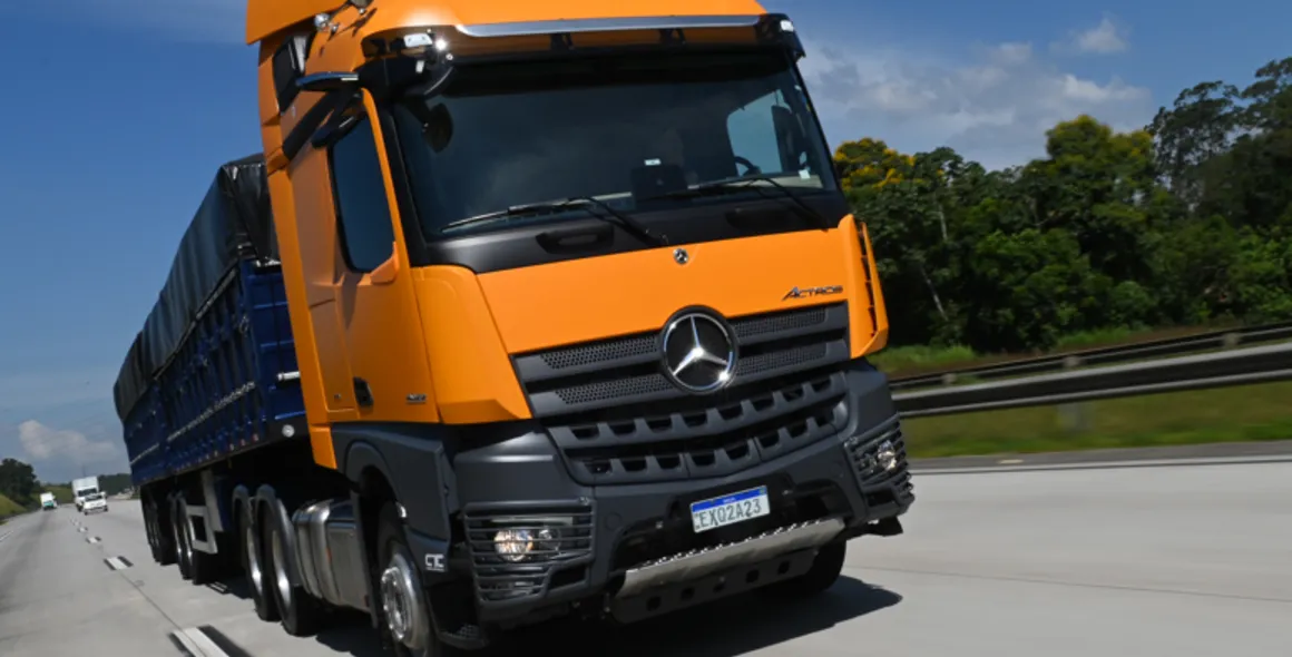 Mercedes-Benz disponibiliza Actros 2653 de 530 cavalos para test-drive durante a TranspoSul