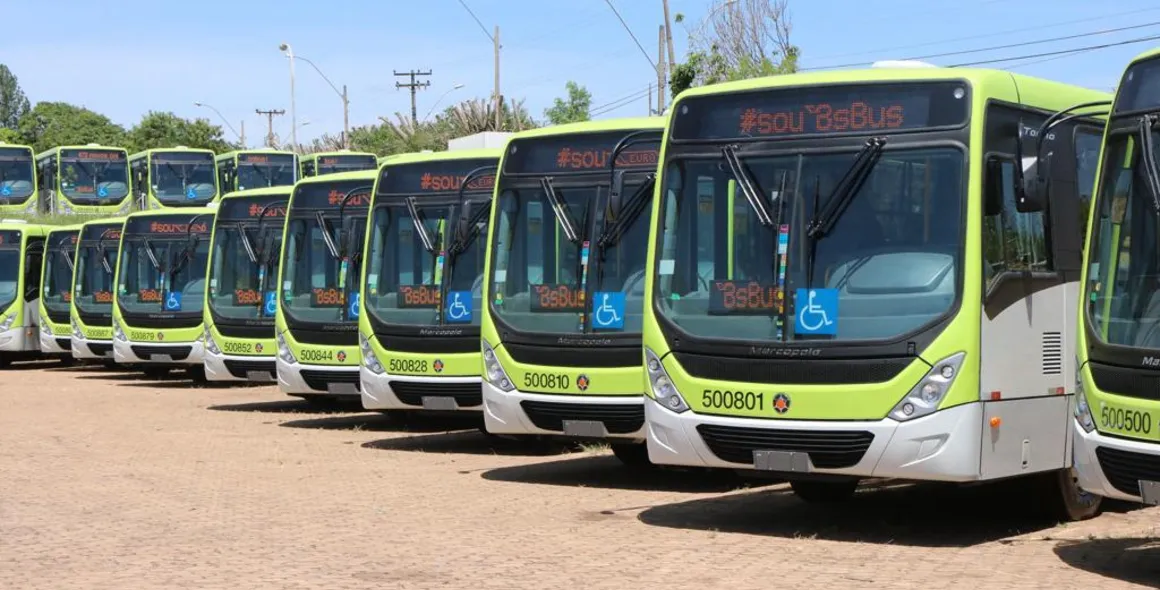 BsBus inicia nova era no transporte coletivo de Brasília com 473 ônibus urbanos Mercedes-Benz OF 1721
