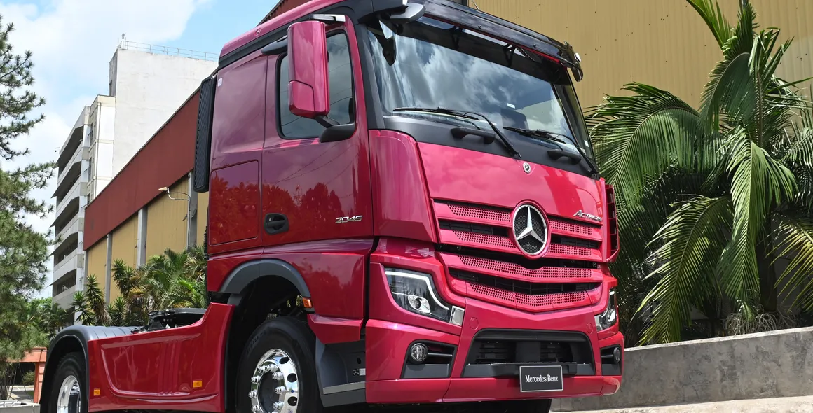 Mercedes-Benz lança o Actros Evolution, extrapesado top de linha que assegura cada vez mais confiabilidade e eficiência no transporte