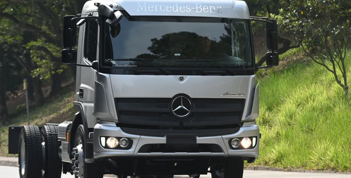 Mercedes-Benz Atego 1719 é eleito o melhor caminhão semipesado do Prêmio Mobilidade Estadão 2025