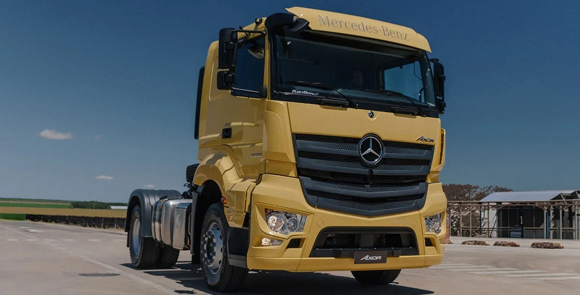 Caminhão extrapesado Mercedes-Benz Novo Axor faz sua estreia no mercado argentino