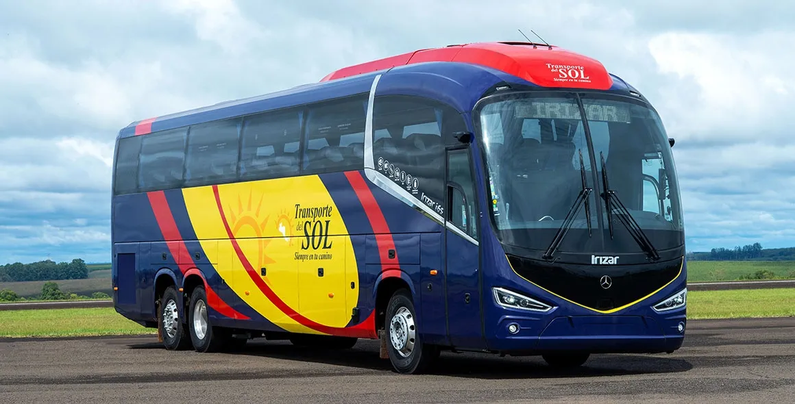 Mercedes-Benz exporta os primeiros ônibus rodoviários O 500 RSD para El Salvador