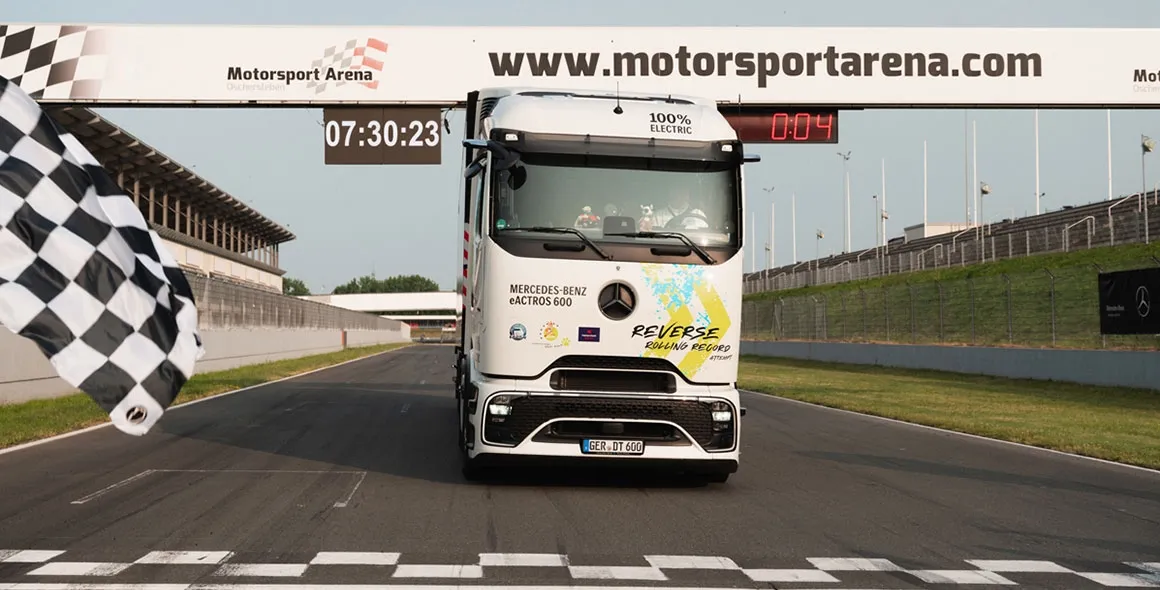 Mercedes-Benz Trucks conquista recorde mundial do Guinness com o caminhão elétrico eActros 600