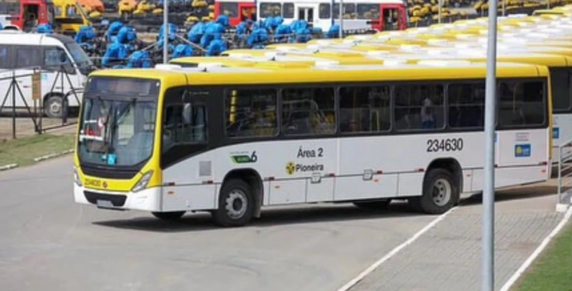 Viação Pioneira de Brasília renova frota com 444 ônibus urbanos Mercedes-Benz OF 1721