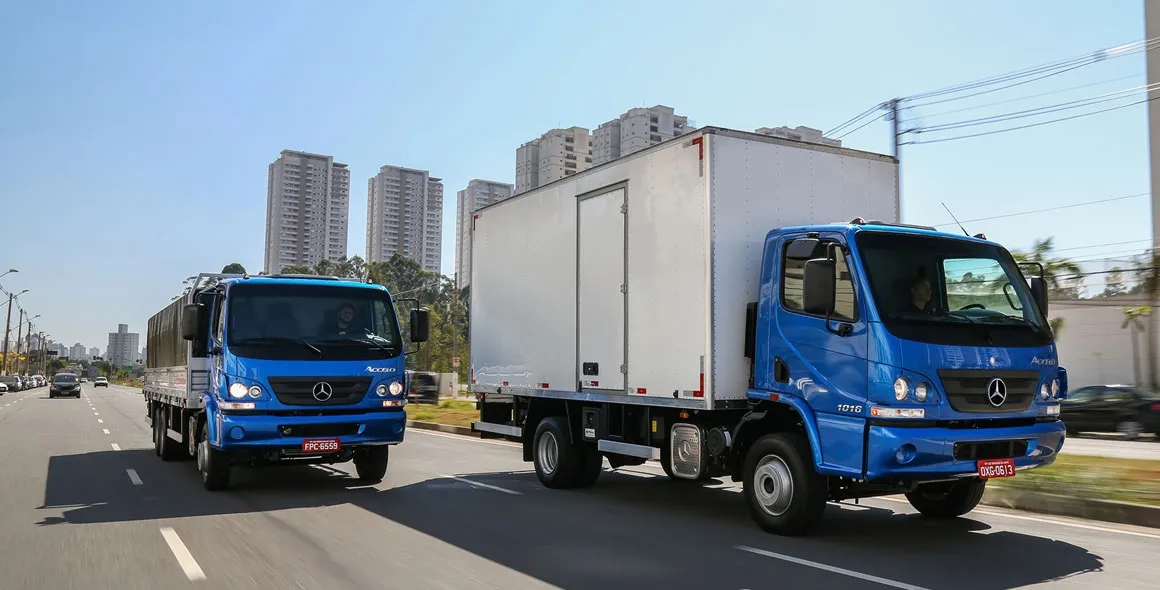 Mercedes-Benz Accelo 1016 é premiado como o caminhão com maior valor de revenda do Brasil
